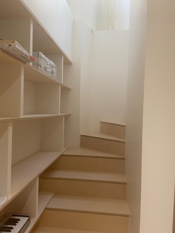 Escalier demi tournant